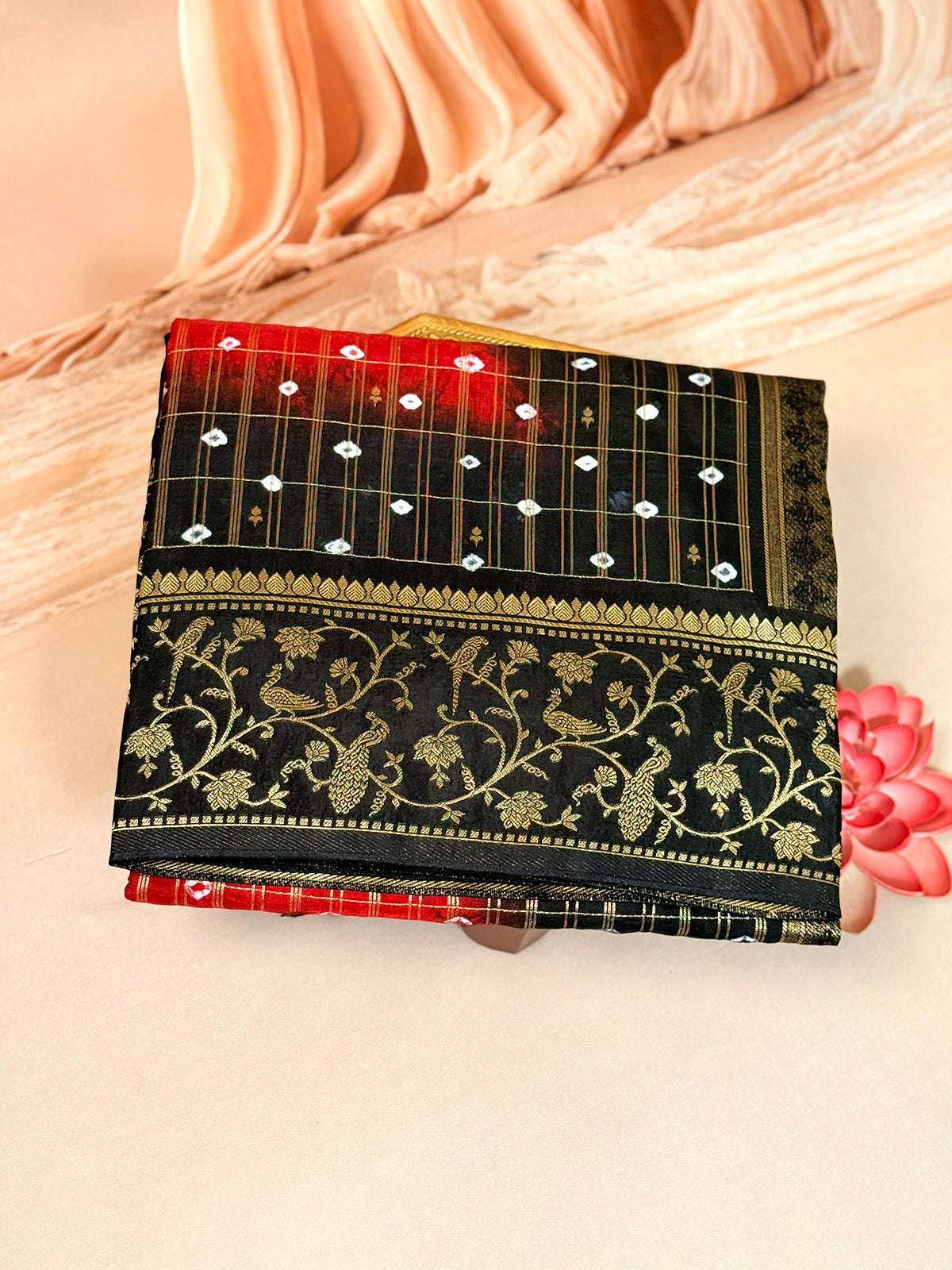 Bandini Tussar Zari weaving