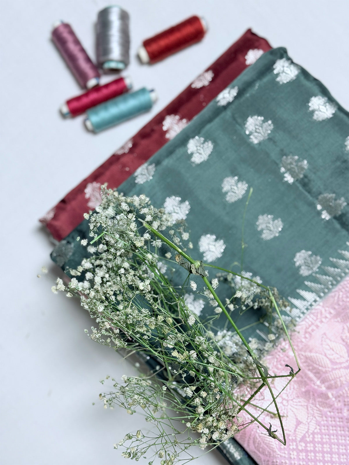 Banarasi pattu saree with zari