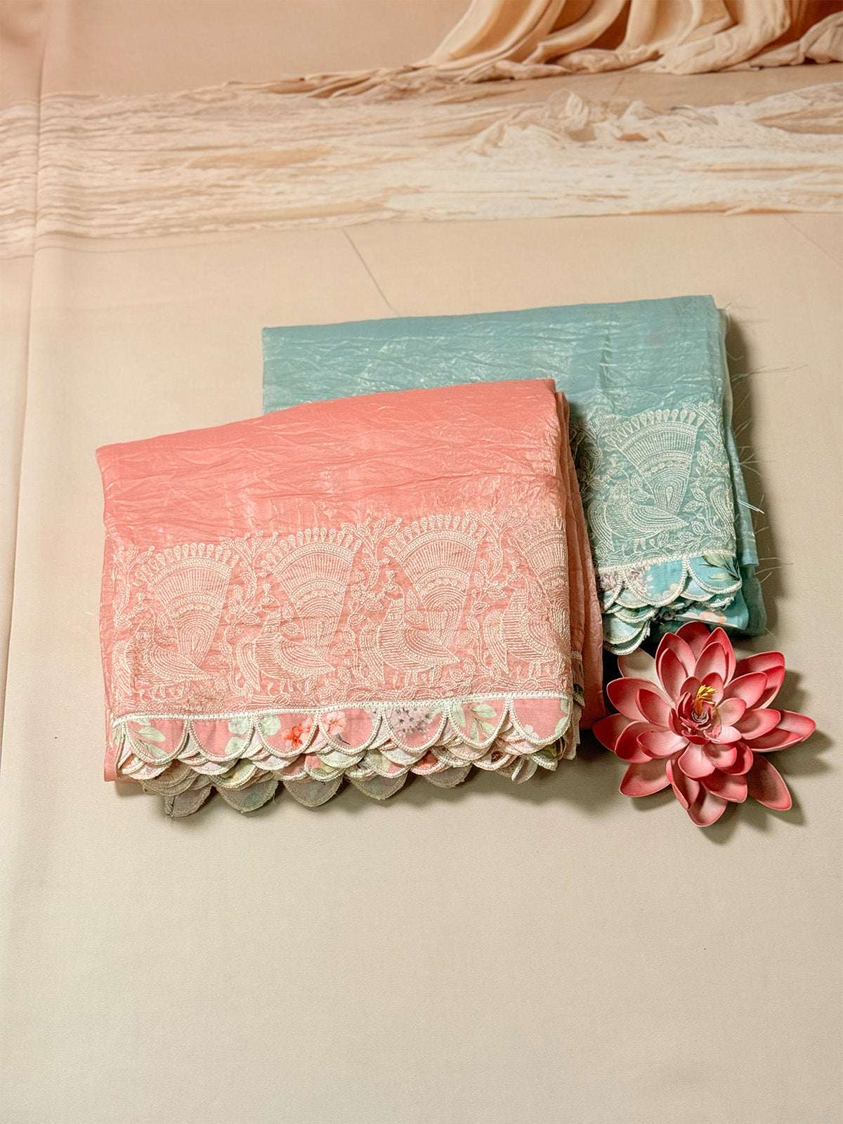 Tissue crush saree with scalloped border