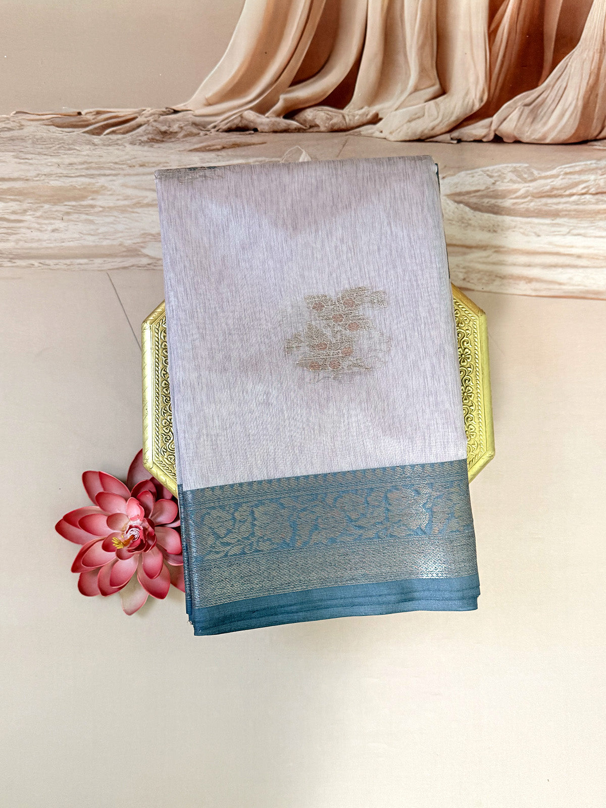 tussar banarasi