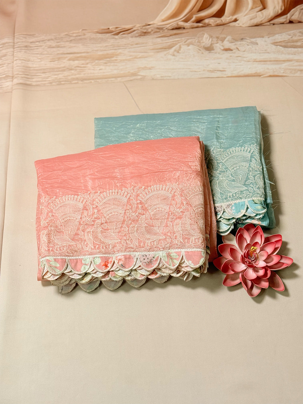 Tissue crush saree with scalloped border