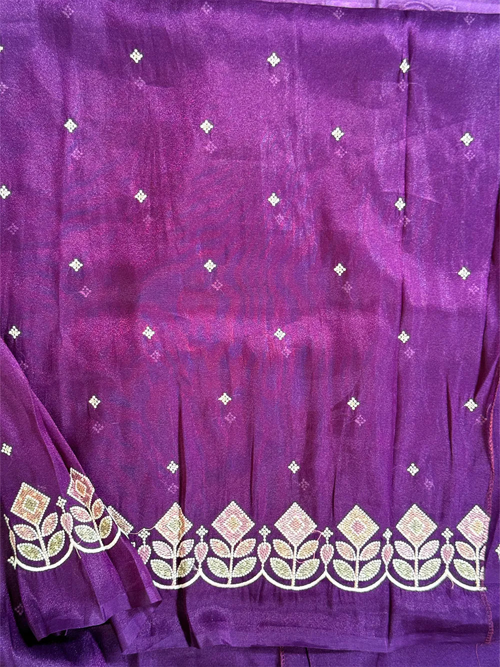 Glass Tissue With Korean Embriodery