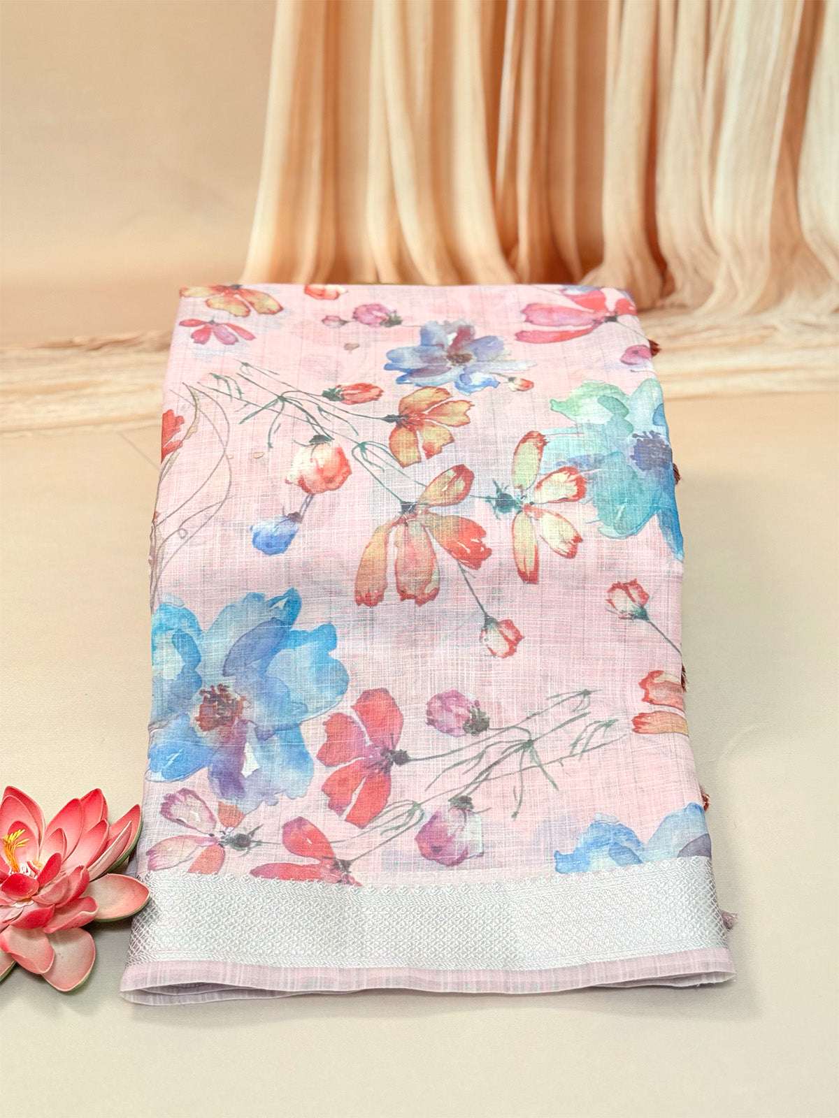 Pure linen with digital floral print