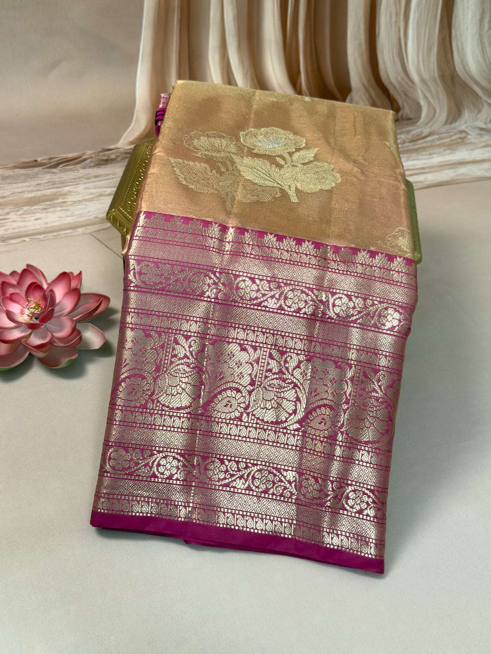 Tissue Pattu